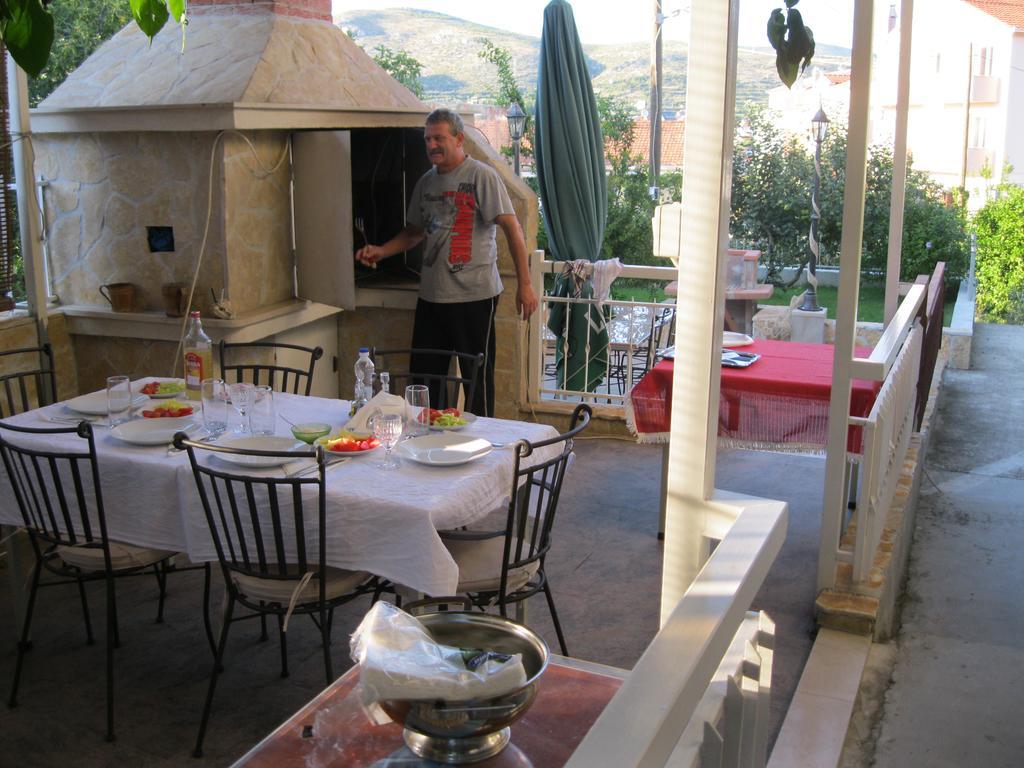 Mravak Apartments Trogir Extérieur photo
