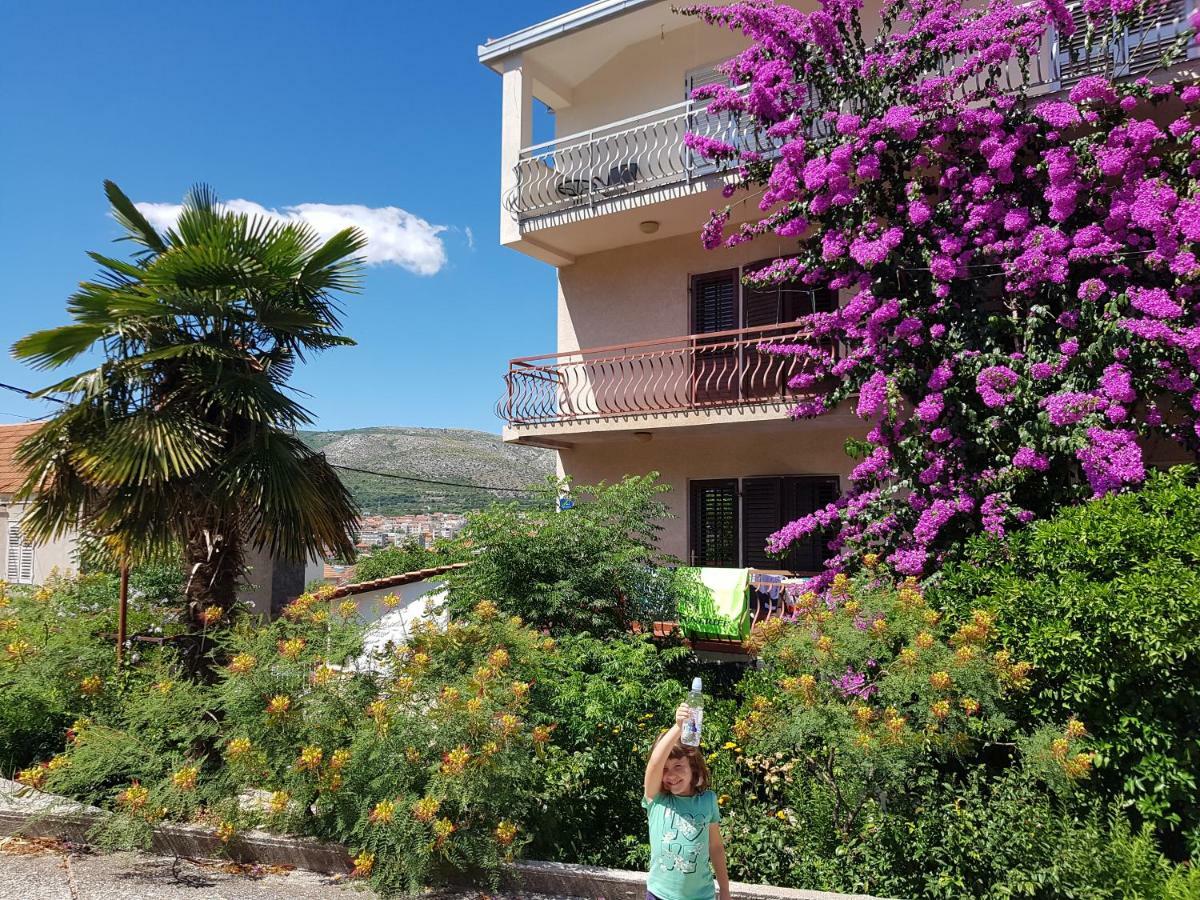 Mravak Apartments Trogir Extérieur photo